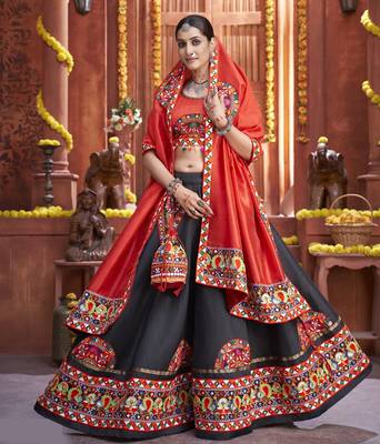 black Gamthi work Navratri Special lehenga choli with traditional dupatta for this navratri 4