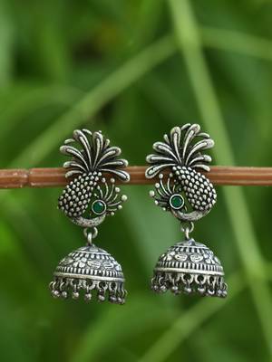 Classic oxidised grey earring set for women and girls 2