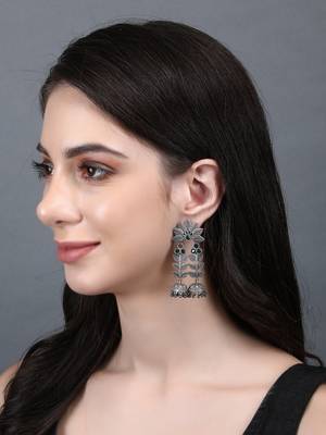 Classic oxidised green and grey earring set for women and girls 1