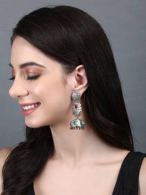 Elegant oxidised red and green earring set for women and girls 1