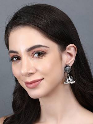 Classic oxidised grey earring set for women and girls 1