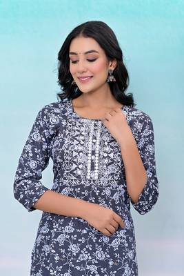 Grey printed embroidered work rayon straight kurta 4