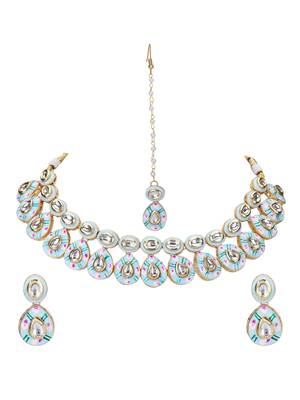 Golden kundan necklace set 3