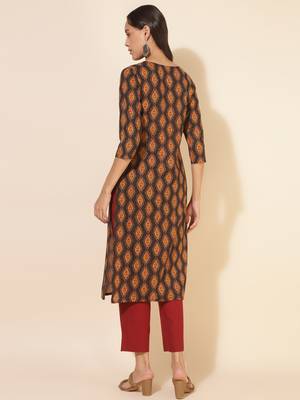 Janasya women's brown cotton printed straight kurta 4