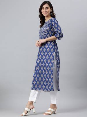 Janasya women's blue cotton floral print straight kurta 4