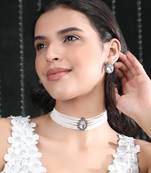 Gold-plated & white kundan & pearls studed choker set