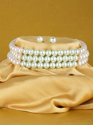 Gold-plated pearls studded layered necklace set 2