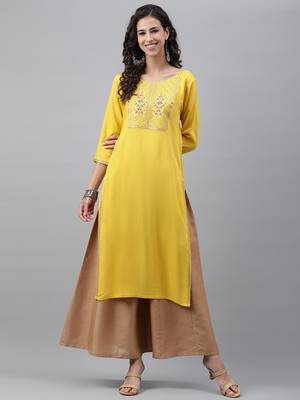 Janasya women's mustard rayon slub solid straight kurta 1