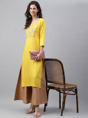 Janasya women's mustard rayon slub solid straight kurta 2