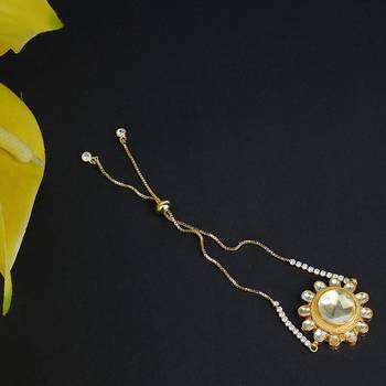 Gold plated kundan classic rakhi bracelet 1