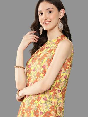 Janasya women's yellow moss digital printed straight kurta 5