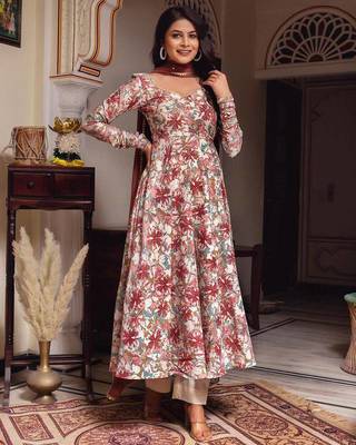 Festival wear flower print muslin anarkali suit with georgette dupatta sets 3