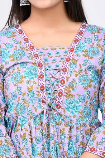 Lilac blue floral print cotton top