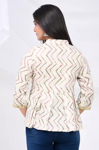 Beige & pink zig-zag print cotton top