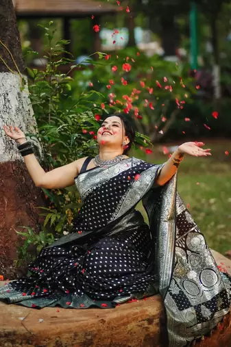 Black Color Woven Banarasi Soft silk Women'S Saree