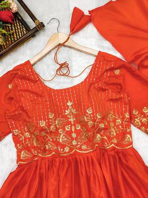 Wedding wear chinnon gown with dupatta set 3