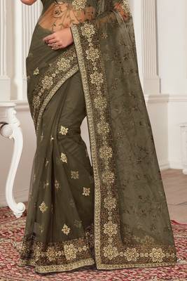 Mehandi Green Zari Embroidered Stone Border Net Saree With Matching Blouse Piece 4
