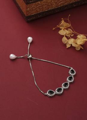 American Diamond Black Stone Bracelet 1
