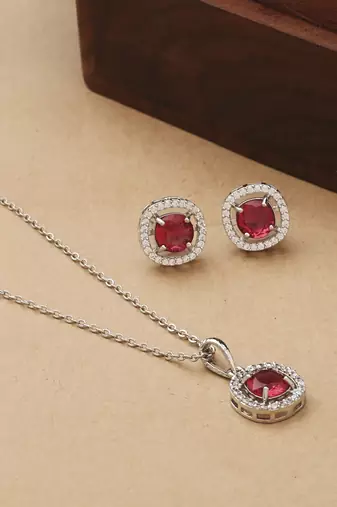 Rose Pink Elegant Pendant Set