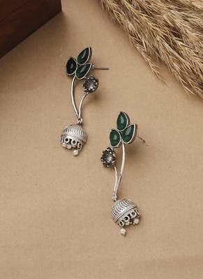 Leaf Shaped Long Earrings 2