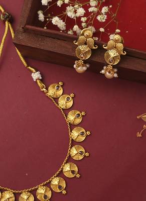 Traditional Gold Plated Necklace and Earrings Set 2