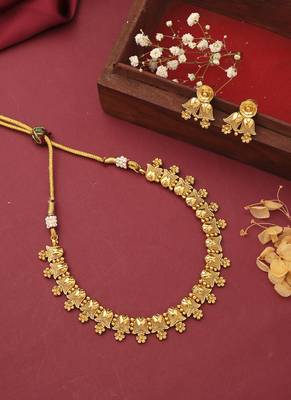 Antique Round Gold Plated Necklace Set With Earrings 1