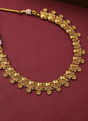Antique Round Gold Plated Necklace Set With Earrings 4