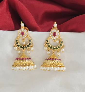 Gold toned kemp jhumka jhumki earrings ruby emerald 1