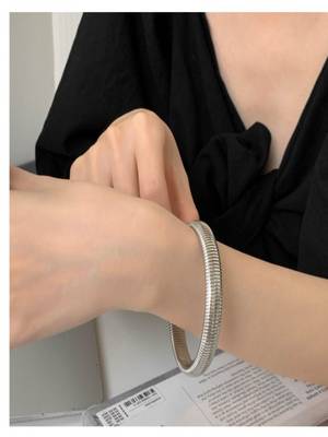 Silver plated 12mm snake bangle 3