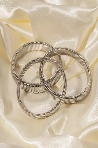 Silver plated 16mm snake bangle
