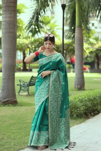 Rama Green Banglori silk blend Blend Woven Saree Festive Wear