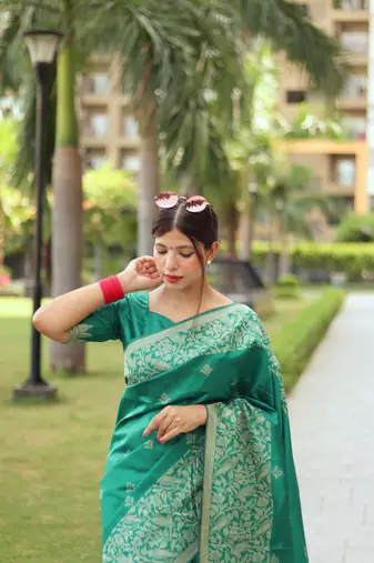 Rama Green Banglori silk blend Blend Woven Saree Festive Wear