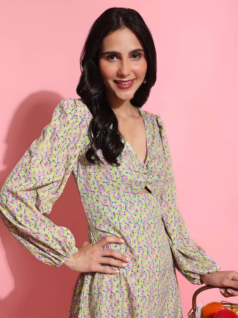 Stylish Above-Knee Women's Western Dress Ideal for Casual Everyday Wear