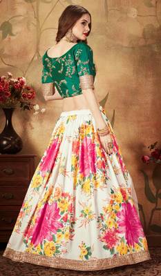 WHITE & GREEN COLORED DORI, ZARI, AND SEQUINS EMBROIDERED & DIGITAL FLORAL PRINTED ORGANZA PARTY WEAR LEHENGA 2