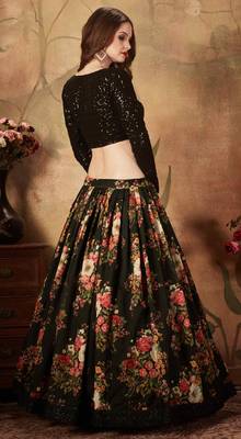 BLACK DORI, ZARI, AND SEQUINS EMBROIDERED & FLORAL ORGANZA LEHENGA CHOLI FOR BRIDE 2