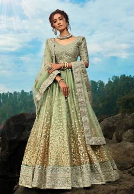 GREEN SEQUINS AND DORI EMBROIDERED SOFT NET FESTIVE & PARTY WEAR SEMI STITCHED LEHENGA 1