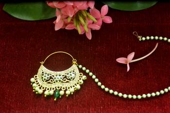 Gold kundan nath or nathni or naath with one pearl line nose-ring 4