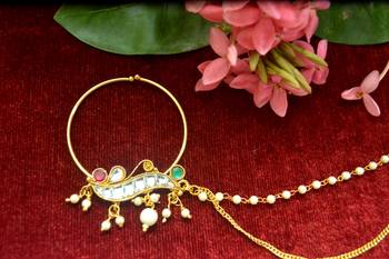 Gold kundan nath or nathni or naath with one pearl line nose-ring 1