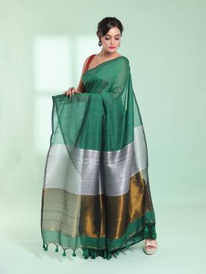 Green cotton saree with zari pallu 2