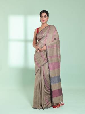 Ecru cotton saree with stripes design 1