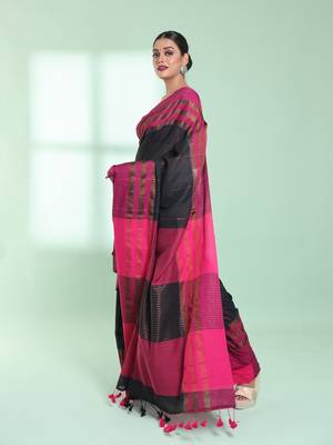 Black cotton saree with zari border 2