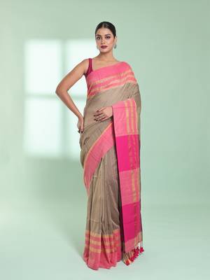 Ecru cotton saree with zari border 1