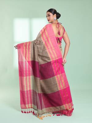 Ecru cotton saree with zari border 3