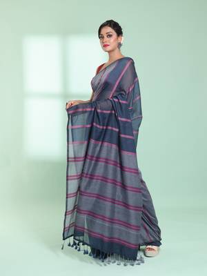 Dark grey patli pallu cotton saree with stripes design 2