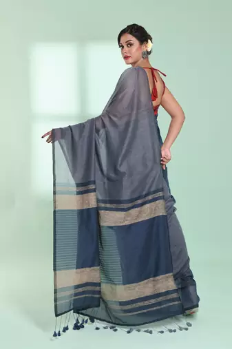 Grey patli pallu cotton saree with texture design