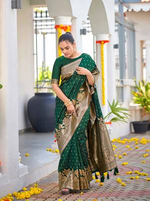 Banarasi Woven Dark Green Saree With Heavy Jacquard Work Saree With Blouse Piece 1