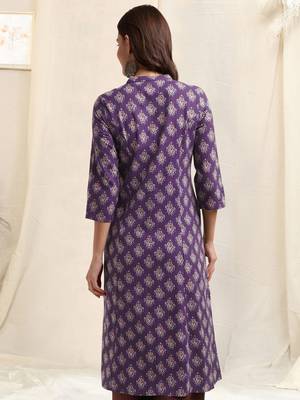 Purple off white maroon princess line printed kantha work buttons cotton stiched kurta 3