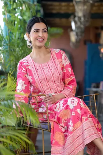 Pink peach floral print mirror embroidery work drawtring with fabric tassel rayon stiched kurta