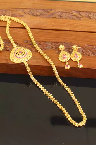 Designer gold plated cz moppu chain set