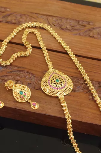 Designer gold plated cz moppu chain set